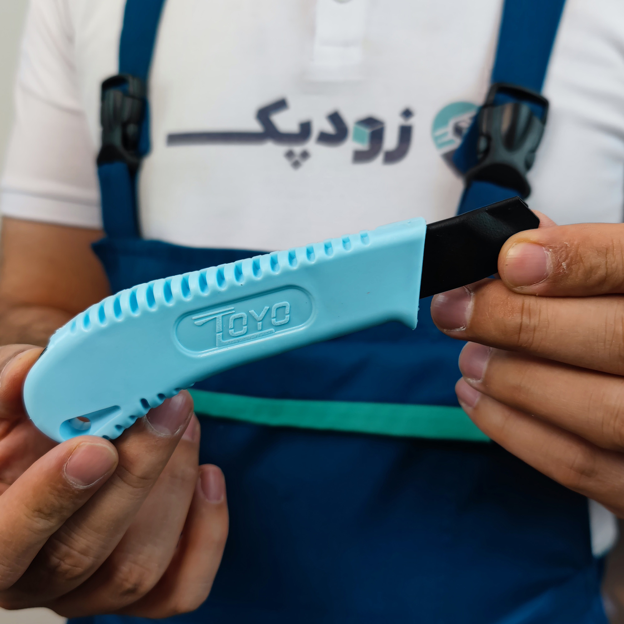 کاتر دستی 16 میلیمتر تویو (TOYO) - تصویر 4