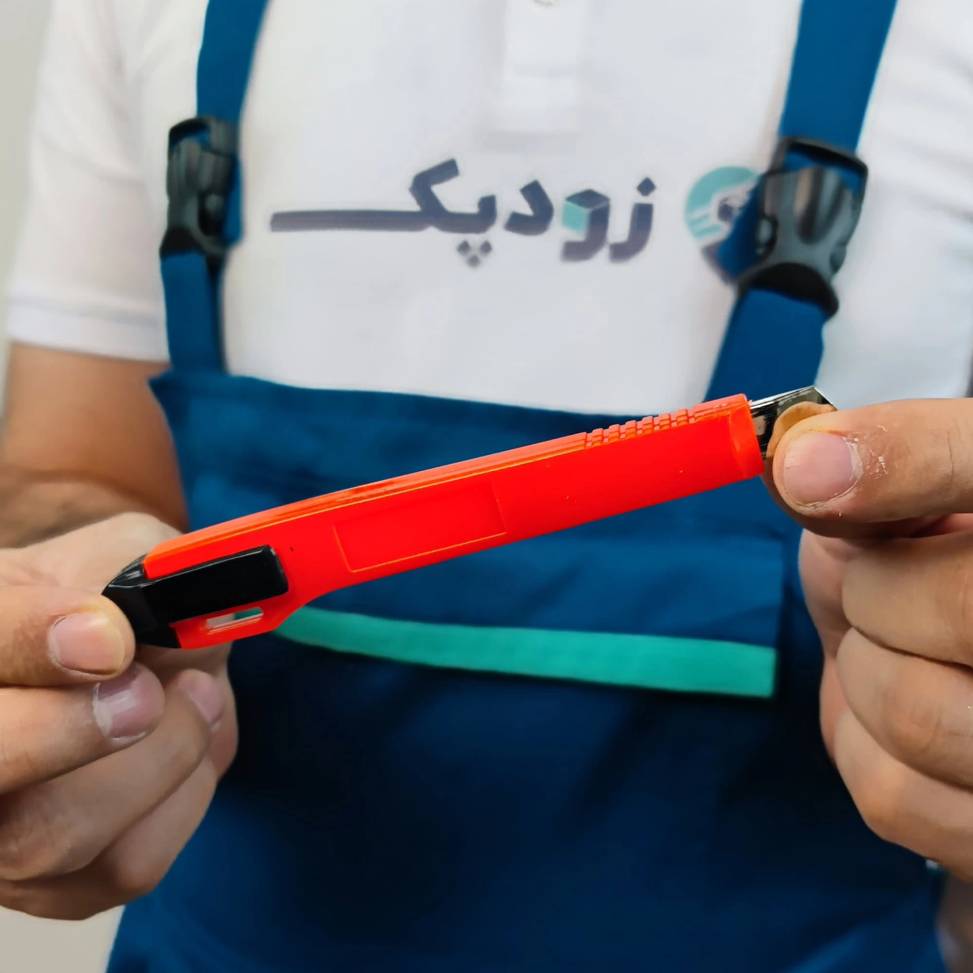 کاتر دستی 9 میلیمتر - تصویر 2